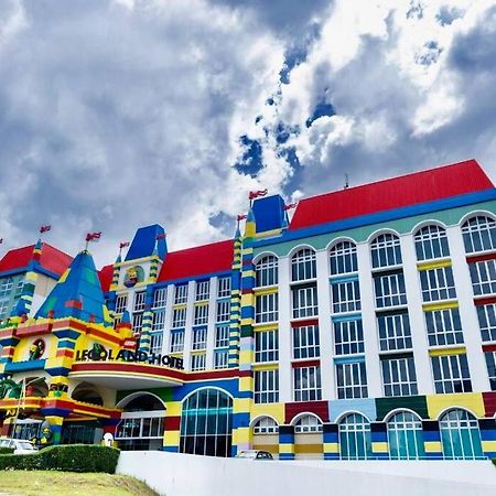 Legoland JB AGhome Medini 3room8pax bukit indah Nusajaya  Bagian luar foto