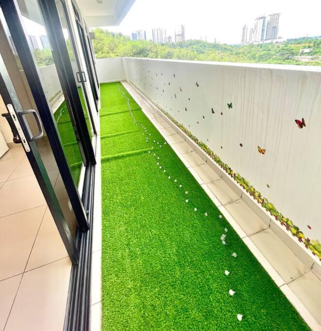 Legoland JB AGhome Medini 3room8pax bukit indah Nusajaya  Bagian luar foto